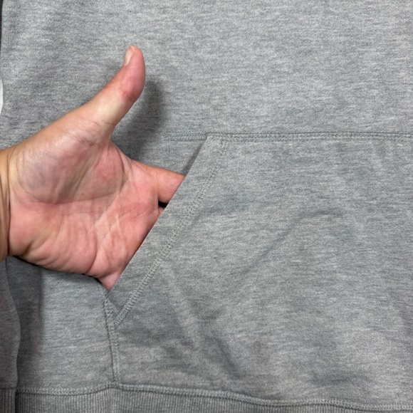 Bench Hoodie Mens Size XL Gray Pullover Pocket Spellout Casual Comfy - Picture 2 of 8